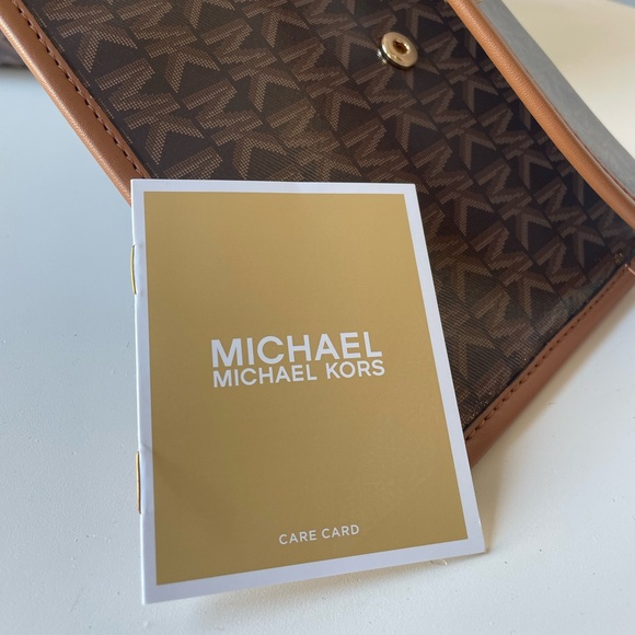 NWT MICHAEL Michael Kors Eliza Large East West Open Snap Tote in Brown Acorn - Picture 9 of 15